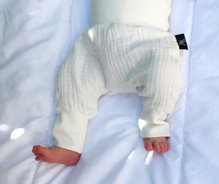 Muslin Baggy Pants - White NB