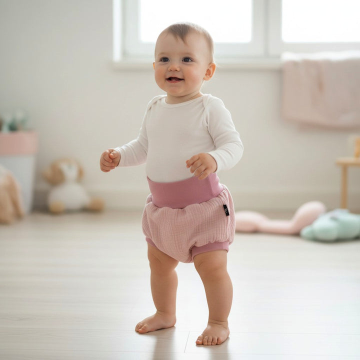 Muslin Pump shorts - Pink 0 - 1 Year