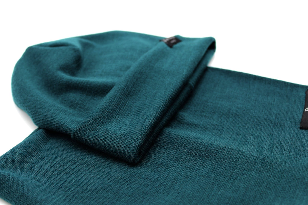 100% Merino Wool Loop Scarf and Beanie set - Green - AnnaKarinna