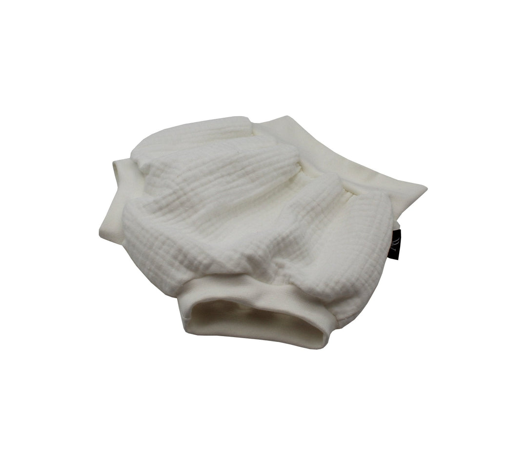 Muslin Pump shorts - White 0 - 1 Year - AnnaKarinna