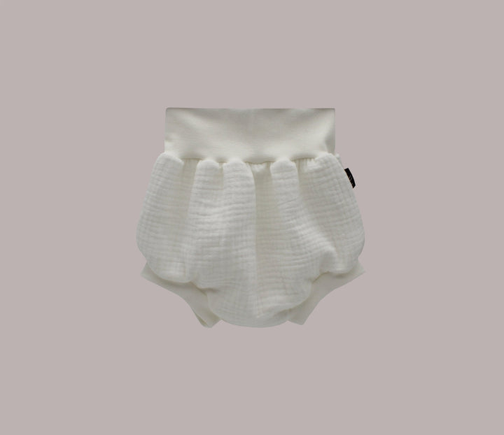 Muslin Pump shorts - White 0 - 1 Year - AnnaKarinna