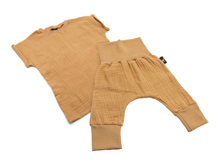 Muslin T-shirt and Baggy Pants Set - Camel 0 - 1 Year - AnnaKarinna